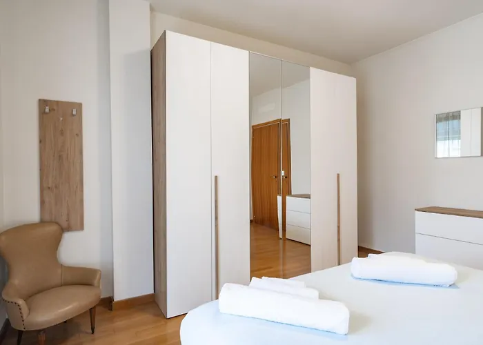 Isola - Near Viscontea Island Апартаменты Лекко