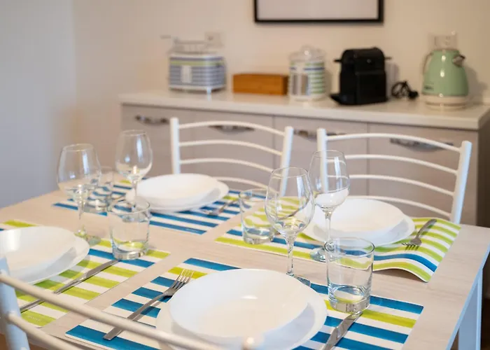 Апартаменты Isola - Near Viscontea Island Лекко