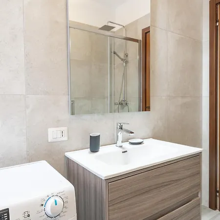 Apartamento Isola - Near Viscontea Island Lecco