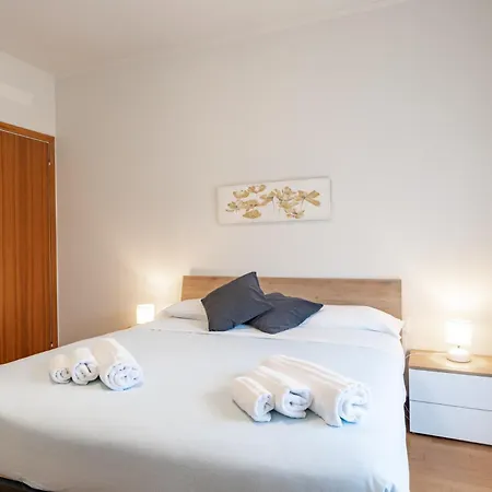 Isola - Near Viscontea Island * Lecco