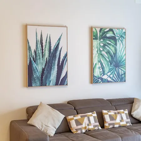 Isola - Near Viscontea Island