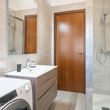 Apartman Isola - Near Viscontea Island