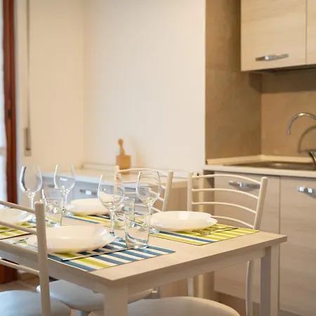 Isola - Near Viscontea Island Apartman Lecco